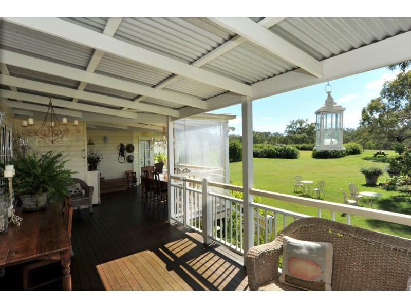 388 Berghoffers Road, Biddeston QLD 4401