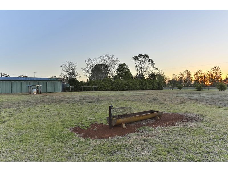 452 Meringandan Road, Kleinton QLD 4352