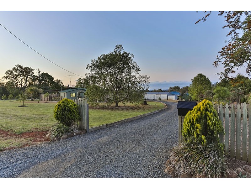 452 Meringandan Road, Kleinton QLD 4352