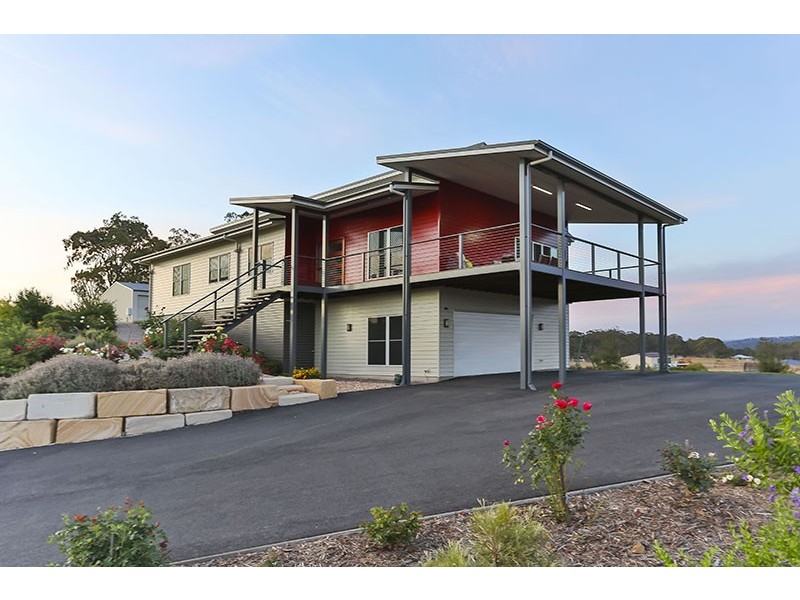 13 Willis Road, Meringandan West QLD 4352