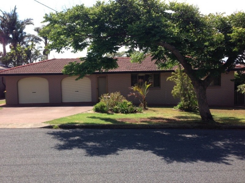 4 Robyn Street, Centenary Heights QLD 4350