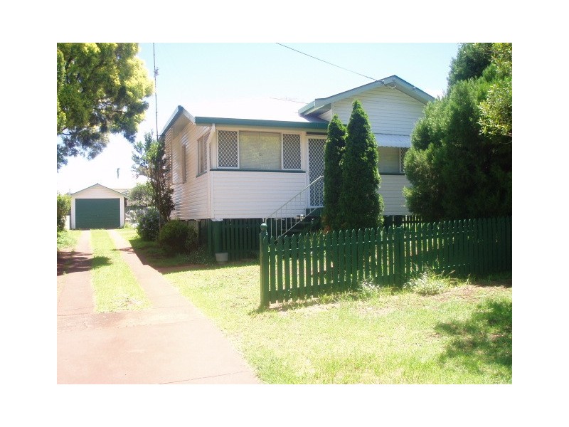 15 Boland Street, North Toowoomba QLD 4350