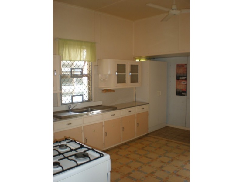 15 Boland Street, North Toowoomba QLD 4350