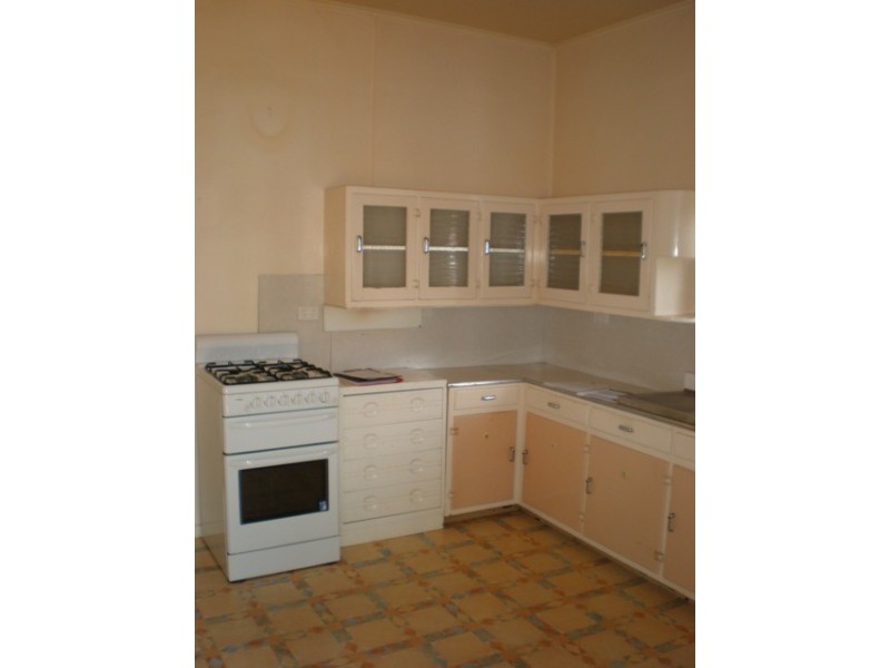 15 Boland Street, North Toowoomba QLD 4350