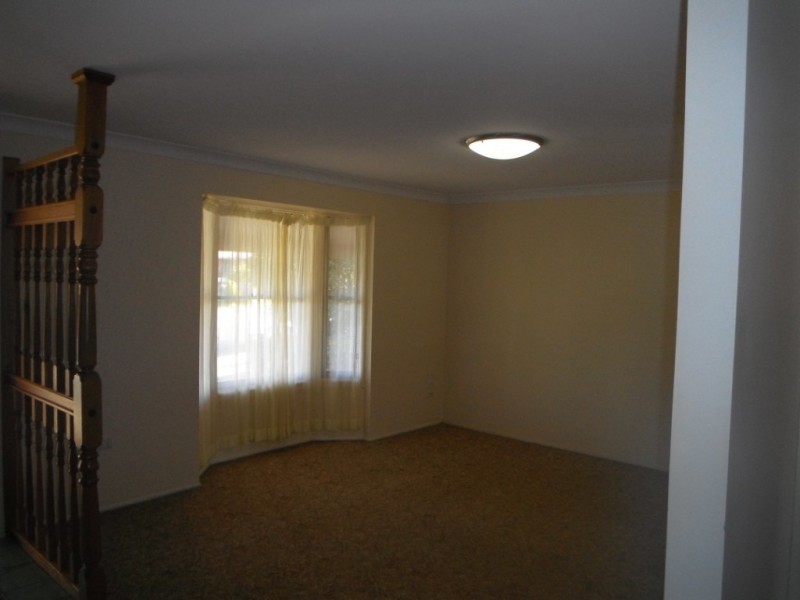 7 Nellie Street, Centenary Heights QLD 4350