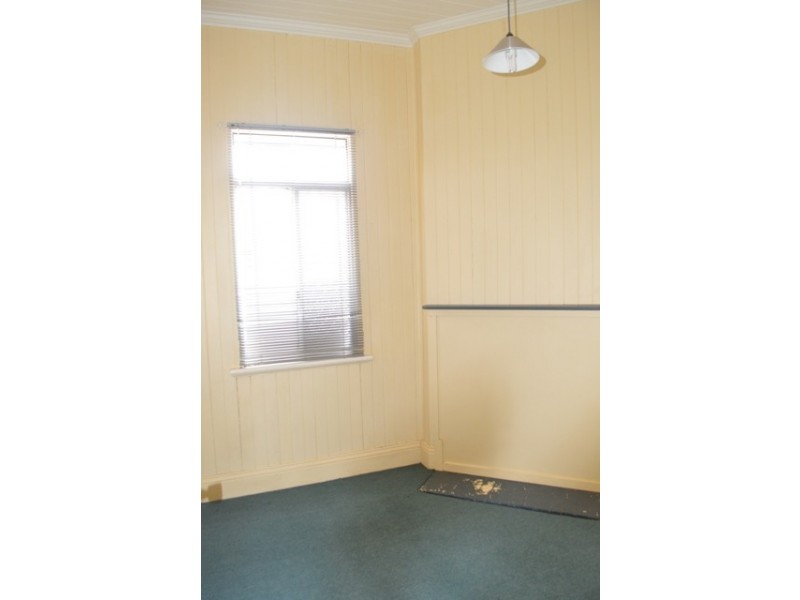 2/5 Royal Lane, Toowoomba City QLD 4350