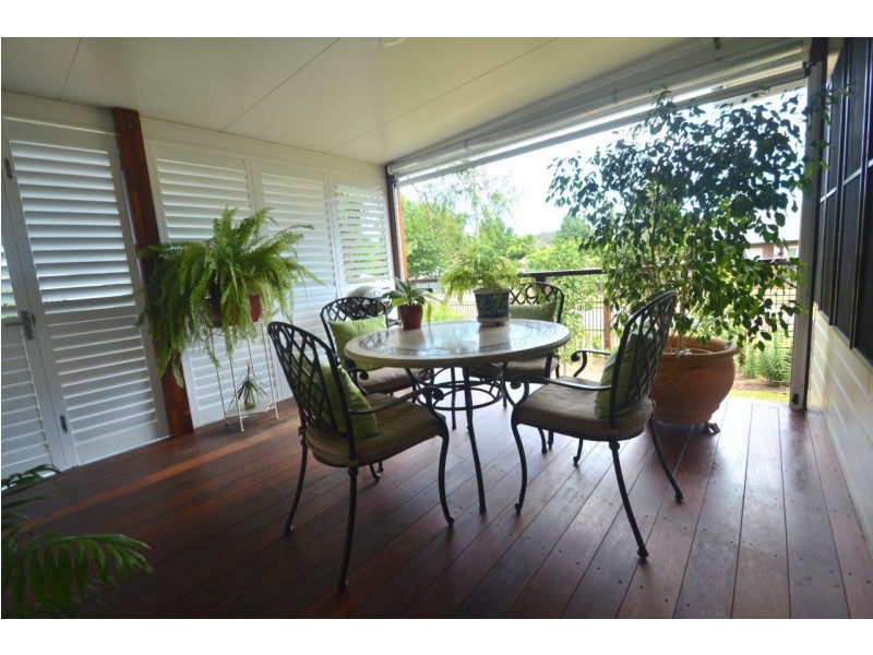 30 Curzon Street, East Toowoomba QLD 4350