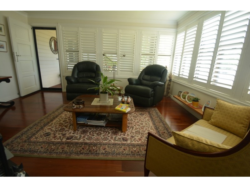 30 Curzon Street, East Toowoomba QLD 4350