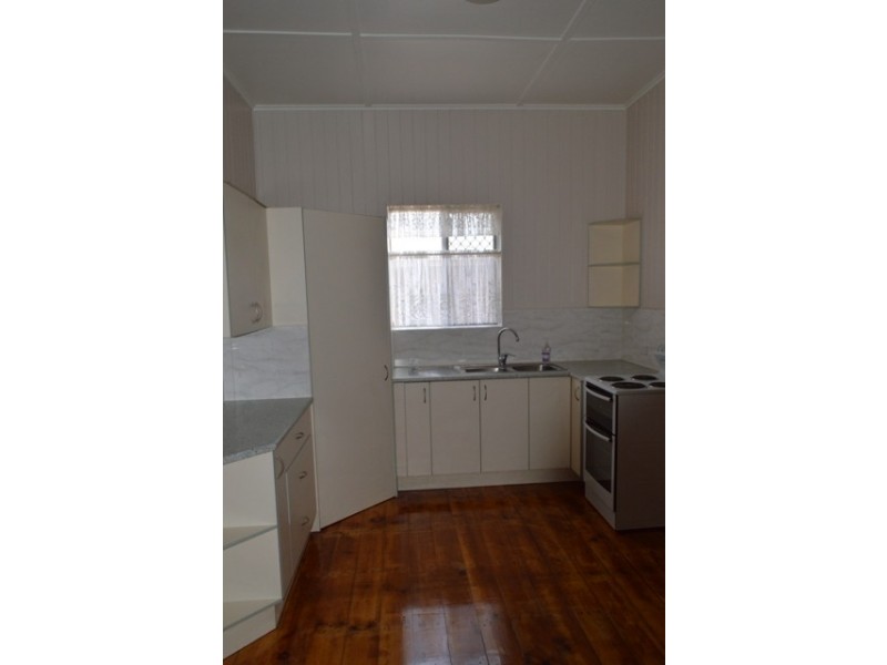 4 Clark Street, South Toowoomba QLD 4350