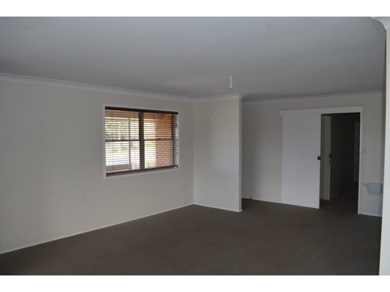 101 Ramsay Street, Centenary Heights QLD 4350