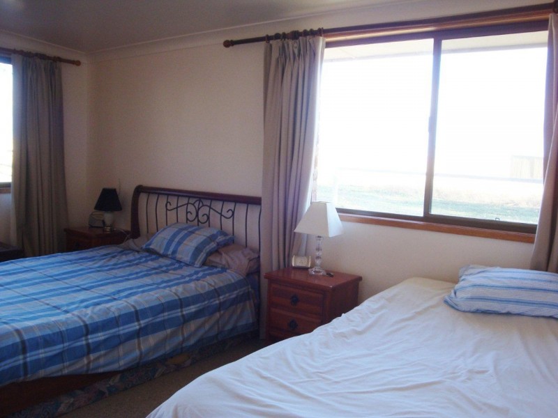56 Newport Road, Headington Hill QLD 4361