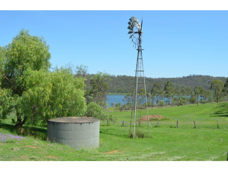 239 Loveday Road, Geham QLD 4352