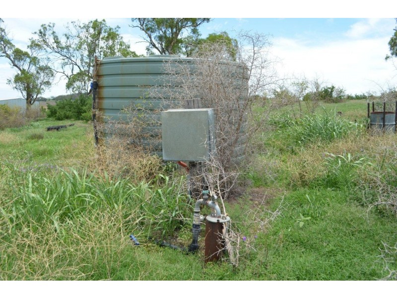 1859 Pittsworth-Felton Road, Felton QLD 4358