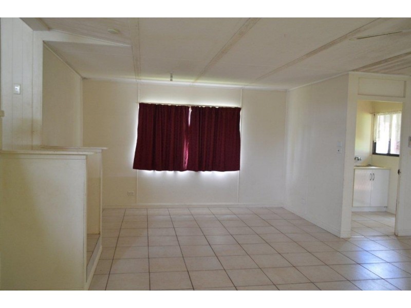 5 Lemnos Street, North Toowoomba QLD 4350