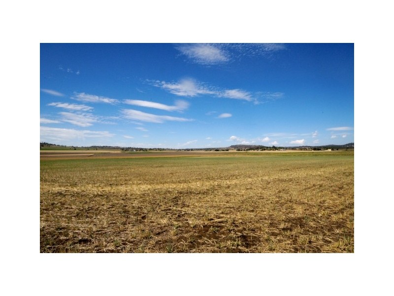 64 Macaulays Road, Westbrook QLD 4350