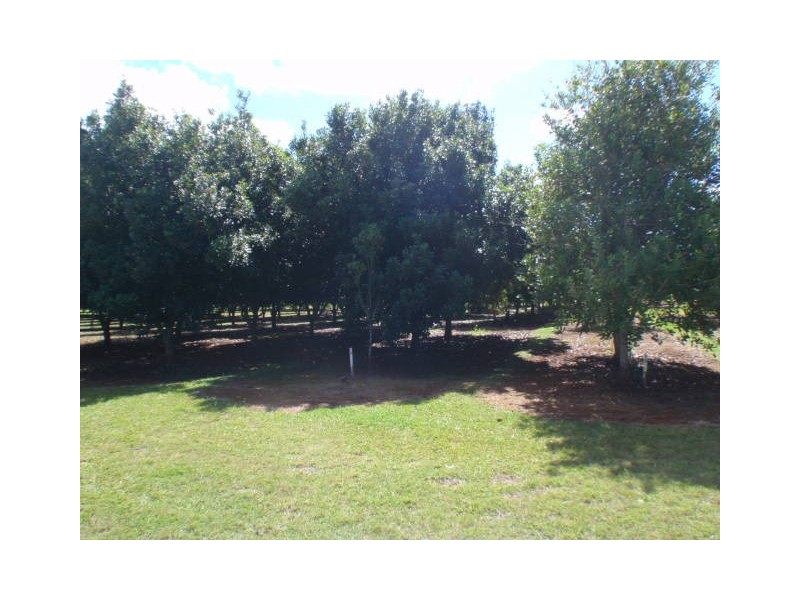 157 Blackbutt Crows Nest Road, Blackbutt South QLD 4306