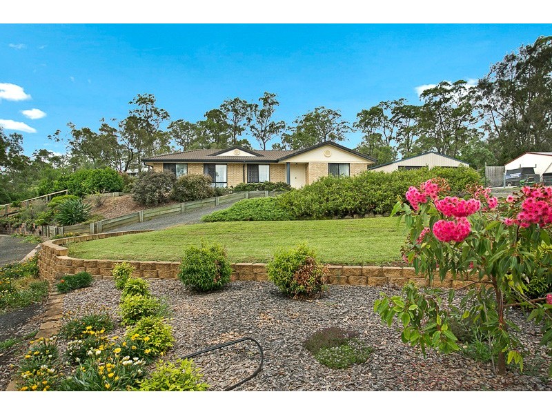 4 Clover Court, Meringandan West QLD 4352