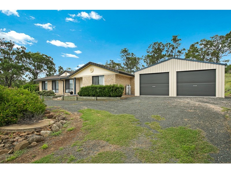 4 Clover Court, Meringandan West QLD 4352