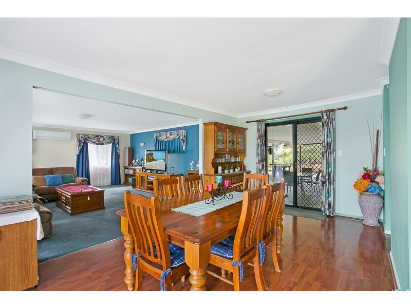 4 Clover Court, Meringandan West QLD 4352