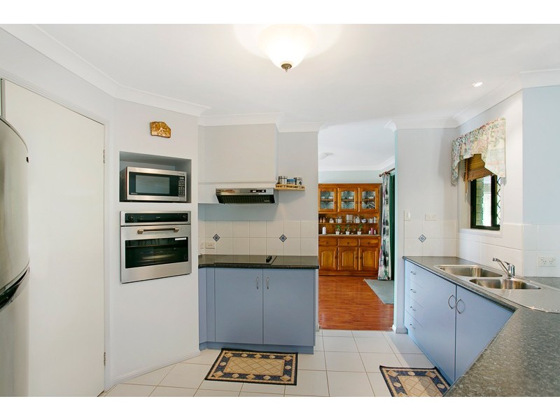 4 Clover Court, Meringandan West QLD 4352