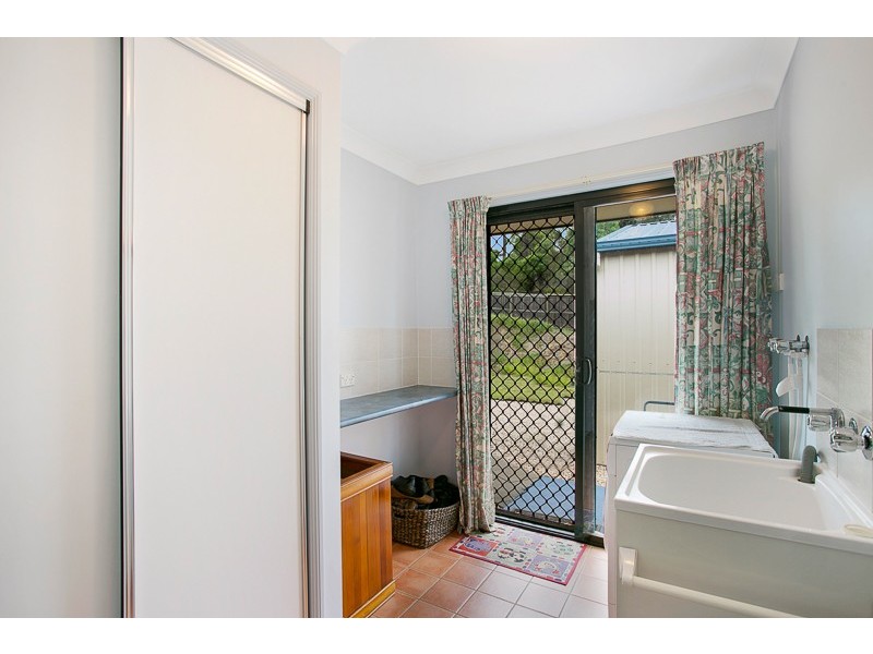 4 Clover Court, Meringandan West QLD 4352