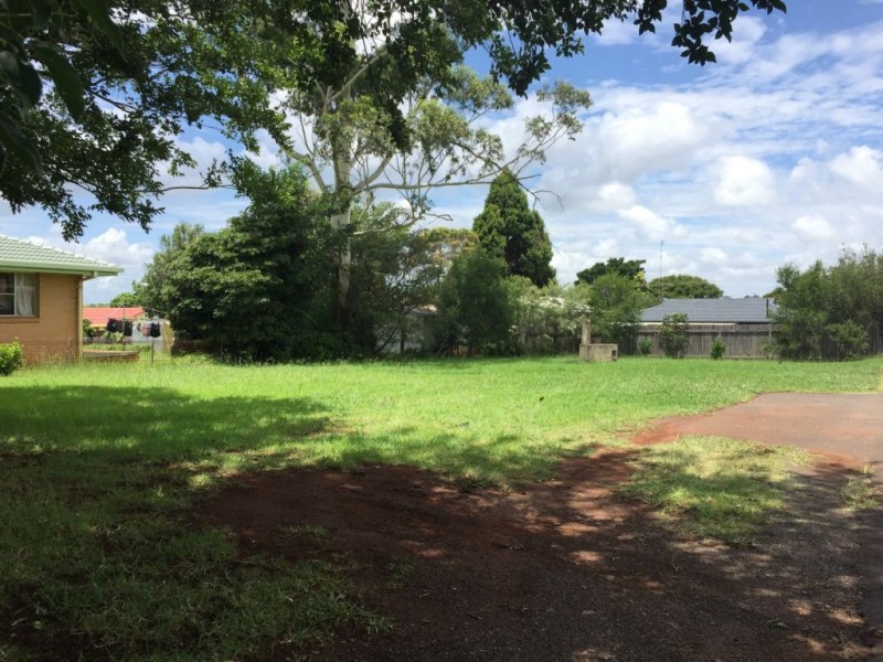 248 Alderley Street, Centenary Heights QLD 4350