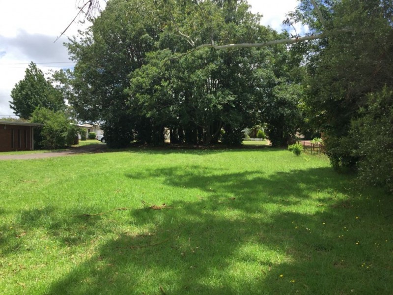 248 Alderley Street, Centenary Heights QLD 4350