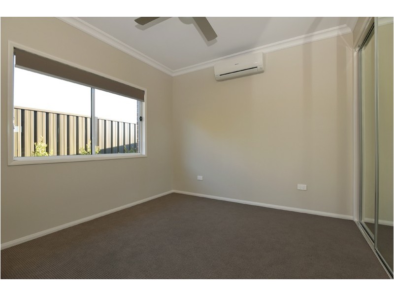 32/565 Hume Street, Kearneys Spring QLD 4350