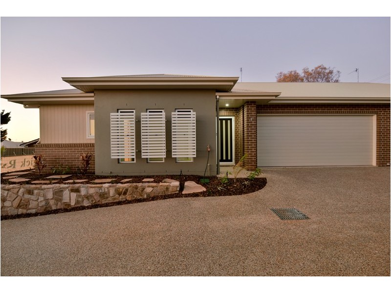 12/565 Hume Street, Kearneys Spring QLD 4350