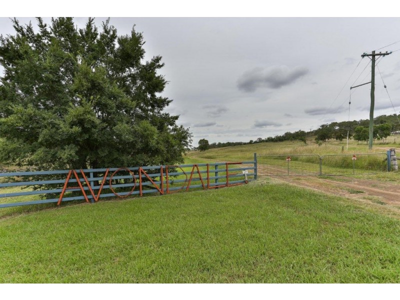 309 Avondale Road, Pittsworth QLD 4356