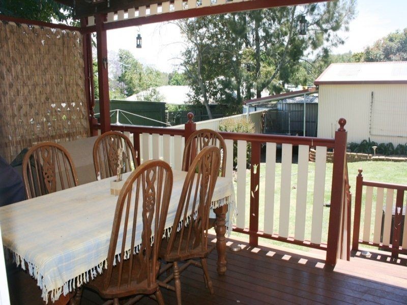 19 Cavell Street, East Toowoomba QLD 4350