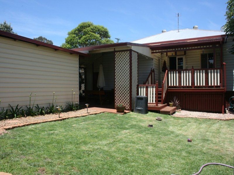 19 Cavell Street, East Toowoomba QLD 4350