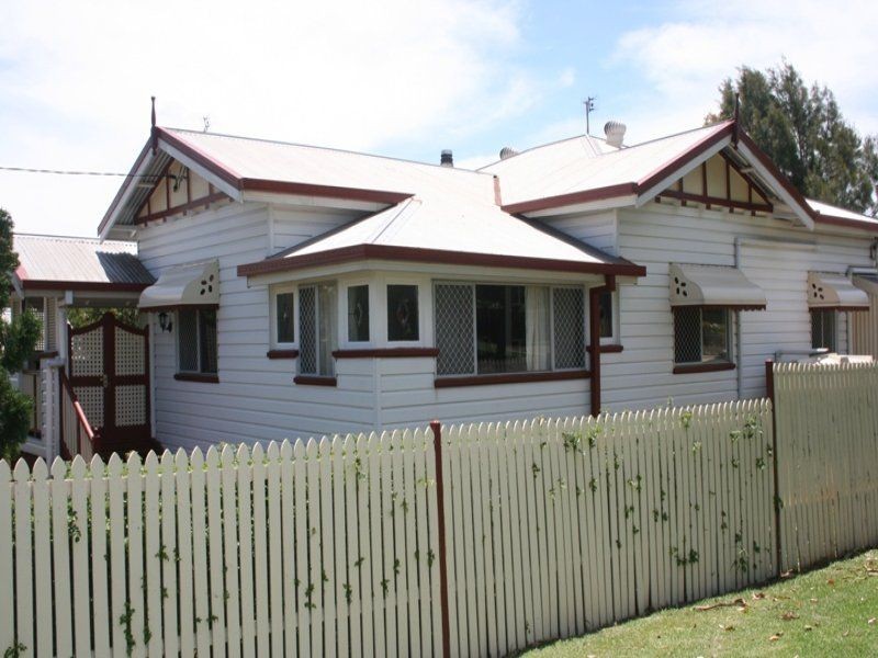 19 Cavell Street, East Toowoomba QLD 4350