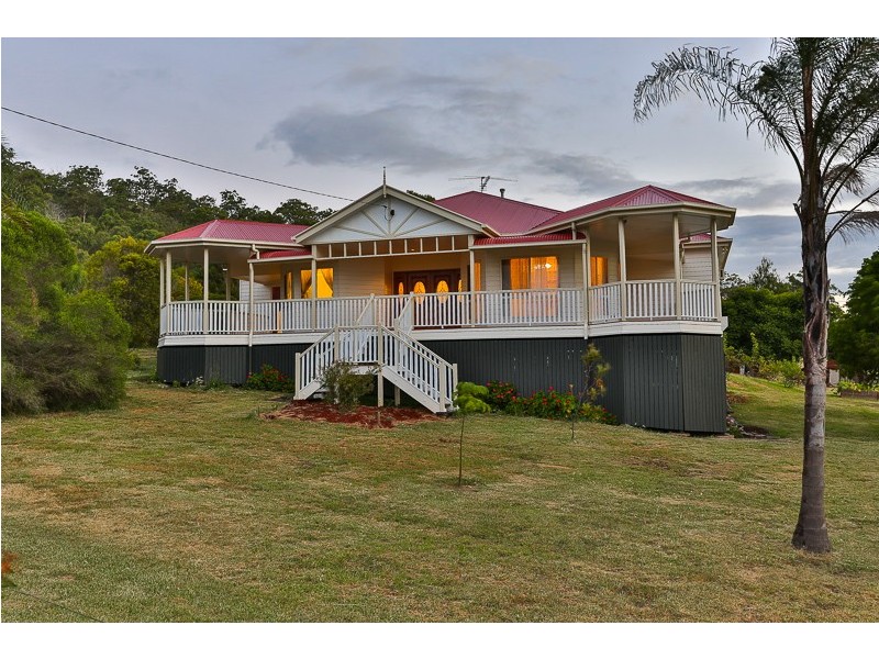 3 Lanbar Court, Glenvale QLD 4350