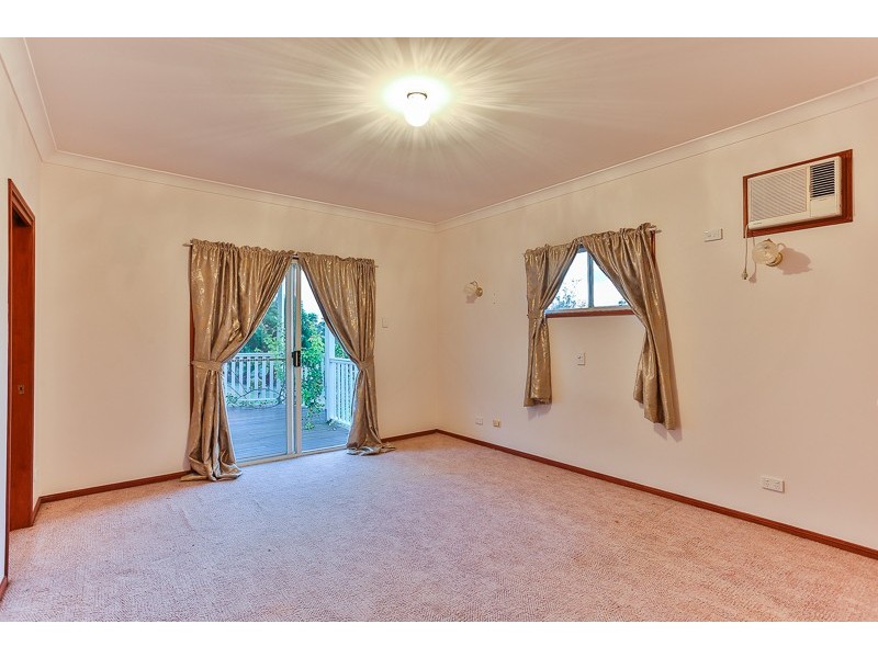 3 Lanbar Court, Glenvale QLD 4350