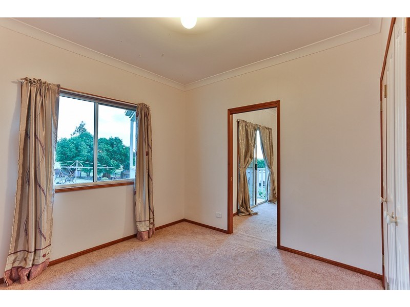 3 Lanbar Court, Glenvale QLD 4350