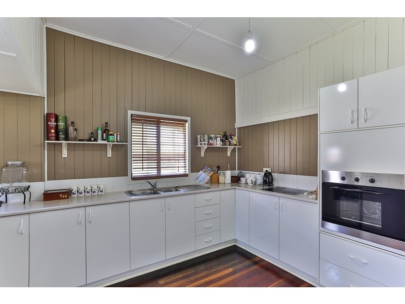 18 and 20 Jones Street, Harlaxton QLD 4350
