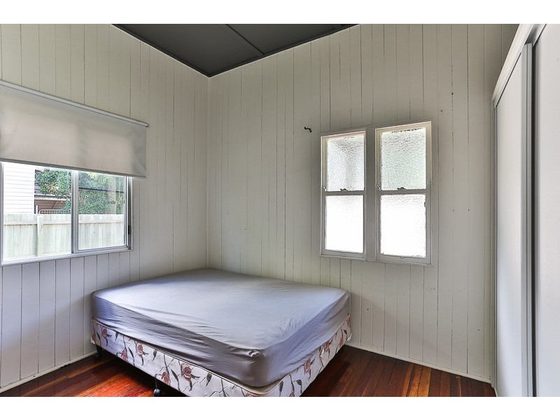 18 and 20 Jones Street, Harlaxton QLD 4350