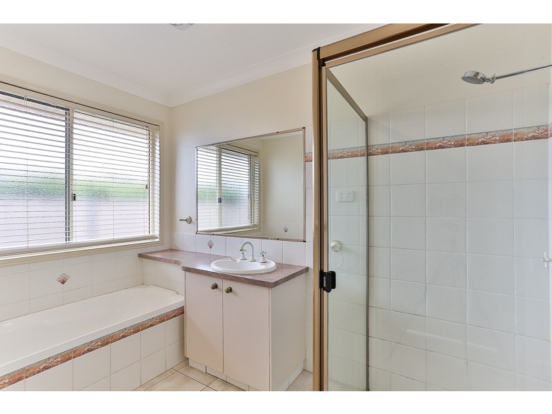 58 Gouldson Drive, Kearneys Spring QLD 4350
