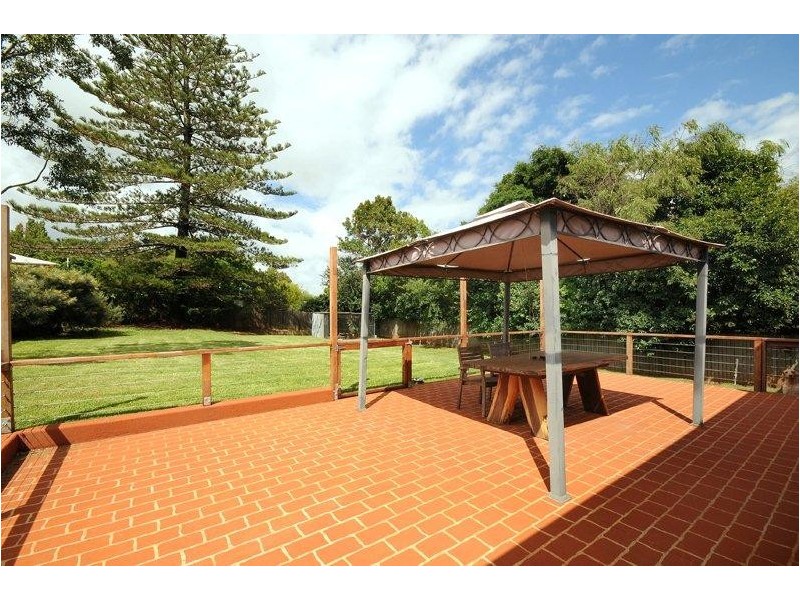12 Pierce Street, South Toowoomba QLD 4350