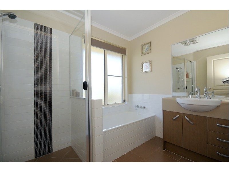 22 Curlew Street, Meringandan West QLD 4352