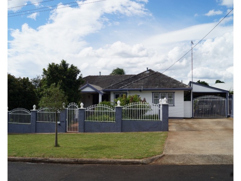 69 Drummond Street, Rangeville QLD 4350