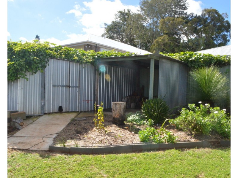 69 Drummond Street, Rangeville QLD 4350