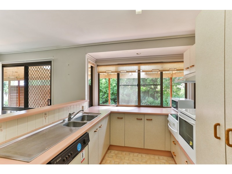 11 Kapara Street, Rangeville QLD 4350