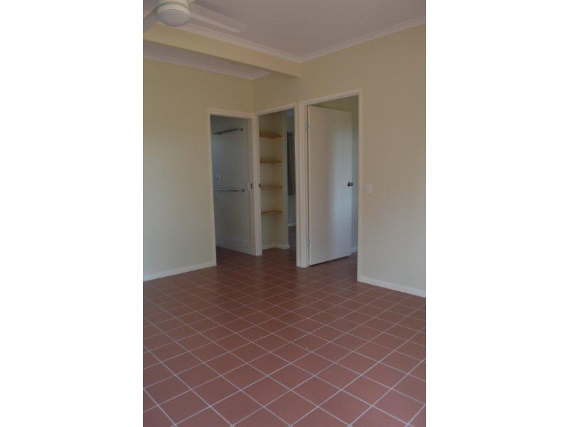 8a Fig Tree Place, Top Camp QLD 4350