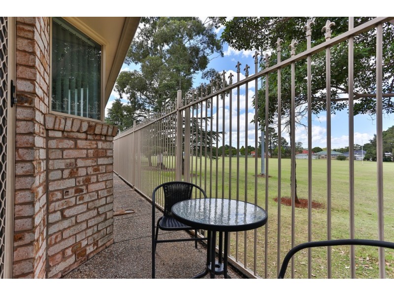 3/23 Lendrum Street, Newtown QLD 4350