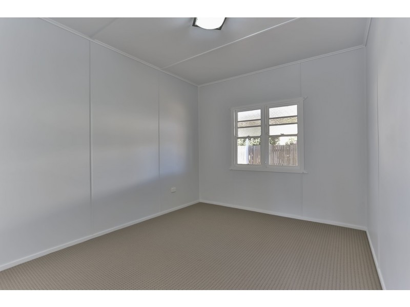 480 Greenwattle Street, Wilsonton QLD 4350