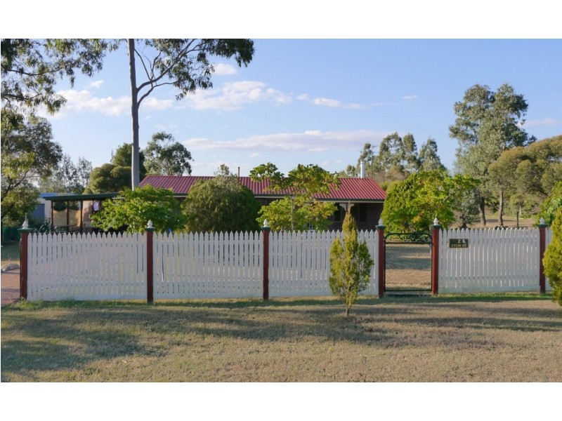 2 Eton Street, Cambooya QLD 4358