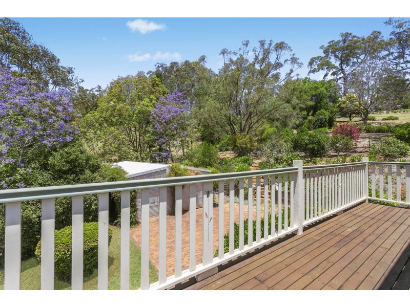 17 Grey Gums Drive, Blue Mountain Heights QLD 4350