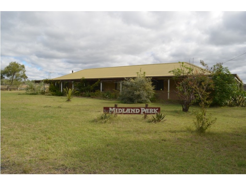 121 Spiers Creek Road, Stonehenge QLD 4357